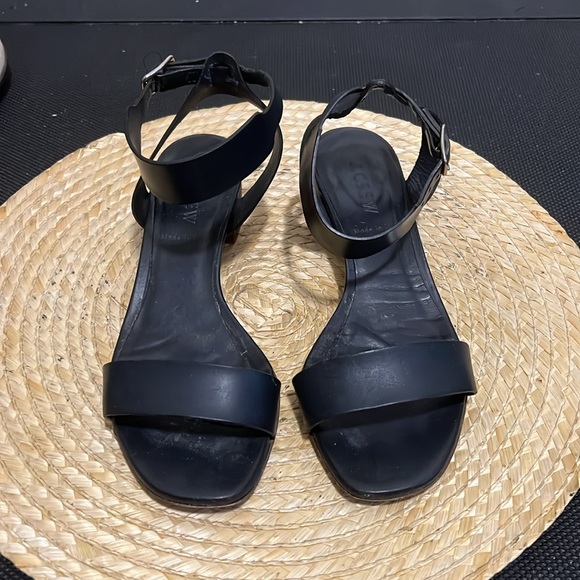 J.Crew Italy Made Navy Leather Sandals Size 6 - Picture 4 of 13
